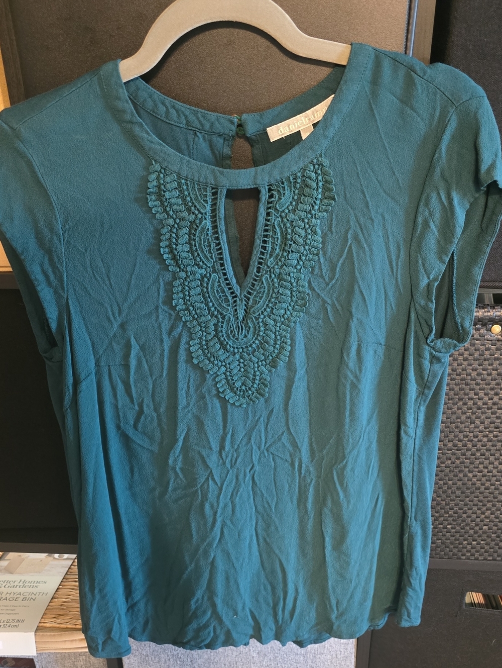 Daniel Rainn Teal Lace-Trim Keyhole Blouse